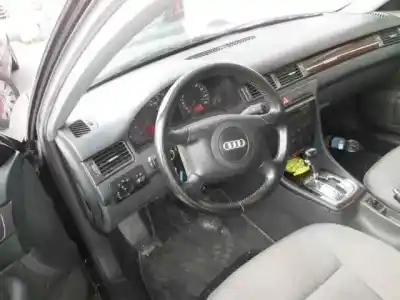 Scrapping Vehicle audi a6 berlina (4b2) 2.4 (121kw) of the year 2001 powered aml