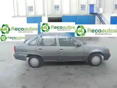 Veicolo di demolizione opel kadett e 1.6 dell'anno 1989 alimentato g-1.6sv