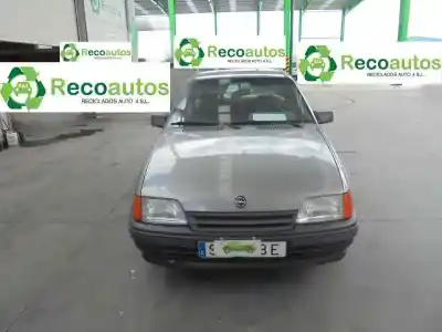 Veicolo di demolizione opel kadett e 1.6 dell'anno 1989 alimentato g-1.6sv