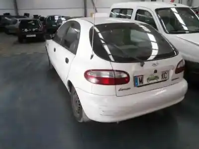 Veicolo di demolizione daewoo lanos 1.5 cat dell'anno 1999 alimentato a15sms