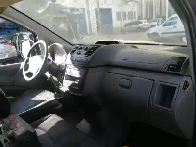 Veículo de Sucata mercedes-benz vito (w639) basic, combi 2.1 cdi do ano 2007 alimentado d/646980