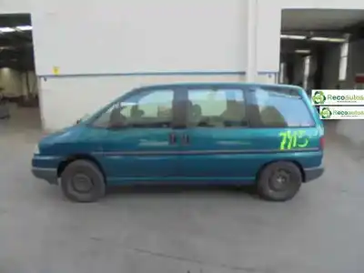 Veículo de Sucata PEUGEOT 806 SRDT do ano 1995 alimentado D-D8B