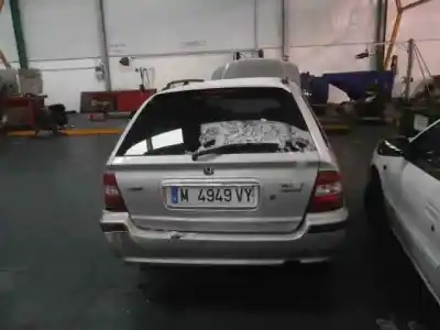 Véhicule à la ferraille HONDA CIVIC AERODECK (MB/MC) 1.5 de l'année 1998 alimenté D15Z8