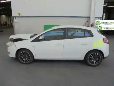 Sloopvoertuig FIAT BRAVO (198) 1.9 16V Dynamic Multijet van het jaar 2007 aangedreven 192A8000