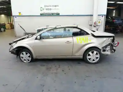 Veicolo di demolizione RENAULT MEGANE II COUPÉ-CABRIOLET (EM0/1_) 1.6 dell'anno 2004 alimentato K4MT760