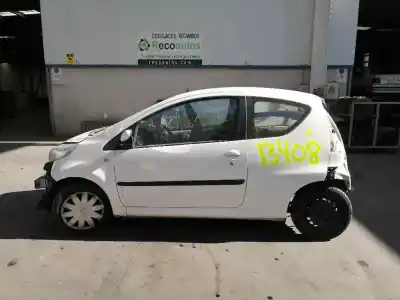 Veicolo di demolizione PEUGEOT 107 1.0 CAT (384F) dell'anno 2006 alimentato 1KR