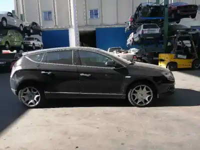 Veículo de Sucata lancia delta iii (844_) 1.9 d multijet (844.axe1a) do ano 2010 alimentado 844a1000