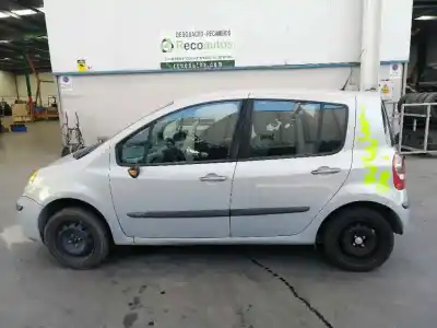 Здавання транспортного засобу RENAULT MODUS 1.5 dCi Diesel року 2004 потужний K9KJ750