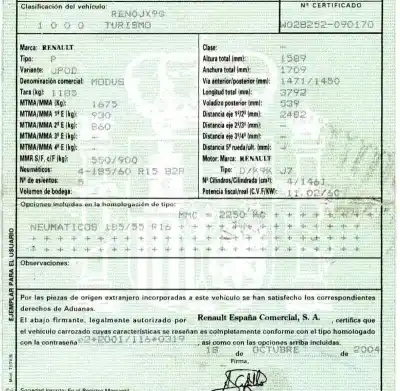 Veículo de Sucata renault modus 1.5 dci diesel do ano 2004 alimentado k9kj750