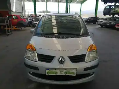 Veículo de Sucata renault modus 1.5 dci diesel do ano 2004 alimentado k9kj750