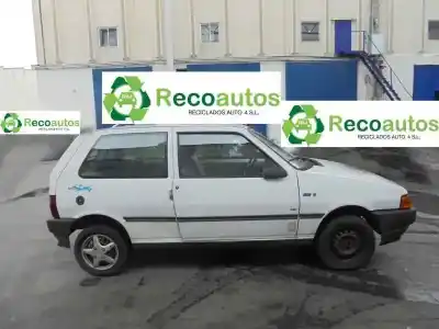 Здавання транспортного засобу fiat uno (146) 1.0 cat року 1995 потужний 146c7.000
