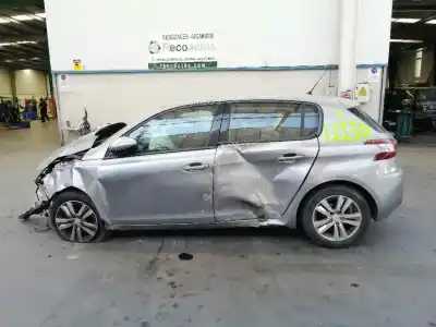 Sloopvoertuig PEUGEOT 308 II (LB_, LP_, LW_, LH_, L3_) 1.6 BLUEHDI 120 van het jaar 2015 aangedreven BH01