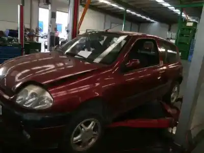 Здавання транспортного засобу renault clio ii fase ii (b/cb0) 1.2 16v року 2001 потужний d4f b7