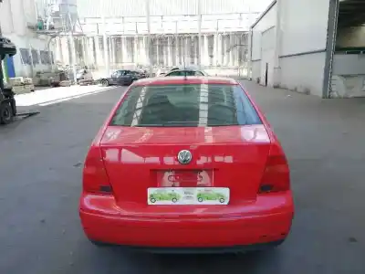 Scrapping Vehicle volkswagen jetta (1k2) 1.9 tdi of the year 1999 powered d-alh