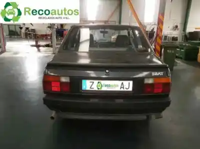 Veículo de Sucata seat malaga 1.5 do ano 1990 alimentado 021b2000