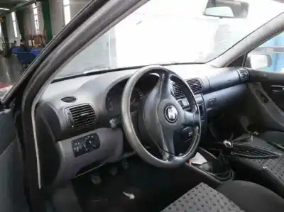 Veicolo di demolizione seat leon (1m1) sport dell'anno 2002 alimentato apg