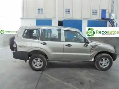 Здавання транспортного засобу mitsubishi montero (v60/v70) 3.2 di-d avance року 2001 потужний 4m41