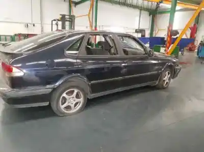 Veículo de Sucata saab 9-3 berlina 2.2 s tid do ano 2001 alimentado d223l