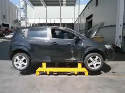 Véhicule à la ferraille CHEVROLET AVEO 1.3 Diesel CAT de l'année 2012 alimenté A13DTR