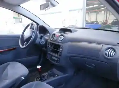 Veículo de Sucata citroen c2 (jm_) 1.4 hdi do ano 2004 alimentado 8hx