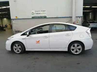 Veicolo di demolizione TOYOTA PRIUS (NHW30) 1.8 16V CAT dell'anno 2012 alimentato 2ZR