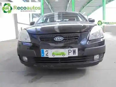 Véhicule à la ferraille kia rio ii (jb) 1.5 crdi de l'année 2005 alimenté d4fa
