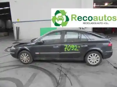 Scrapping Vehicle renault laguna ii (bg0/1_) 2.0 16v ide (bg0n) of the year 2002 powered g/f5r a7