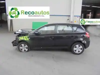Veículo de Sucata KIA PRO CEE´D (ED) 1.6 CRDi 90 do ano 2008 alimentado D4FBL