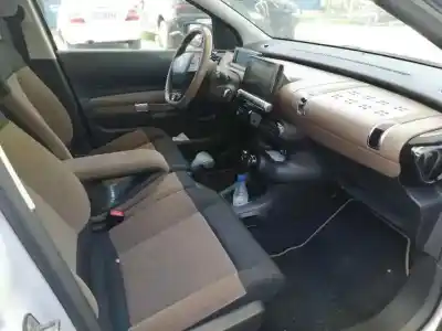 Здавання транспортного засобу citroen c4 cactus 1.6 hdi 90 року 2015 потужний 9h06