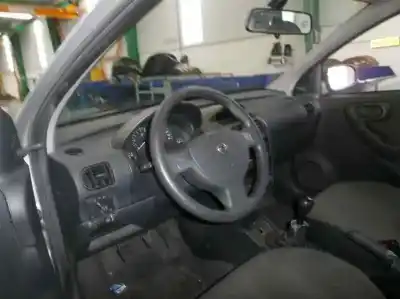 Veículo de Sucata opel corsa c essentia do ano 2004 alimentado z13dt