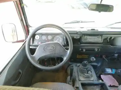 Veículo de Sucata land rover defender (ld) 2.5 tdi do ano 1996 alimentado 23l