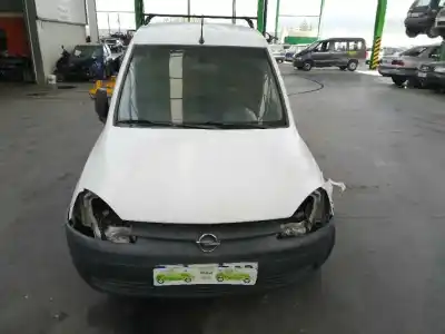 Veículo de Sucata opel combo tour 1.3 cdti 16v do ano 2005 alimentado z13dt