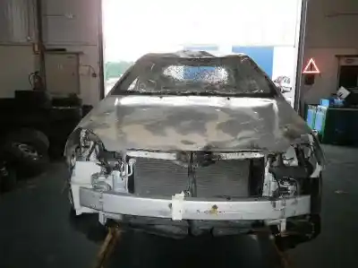 Veículo de Sucata toyota corolla (e12) 2.0 turbodiesel cat do ano 2003 alimentado 1cdftv