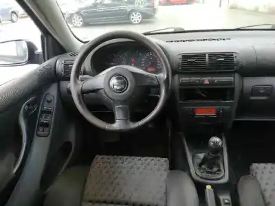 Scrapping Vehicle seat leon (1m1) 1.9 tdi of the year 2001 powered asv