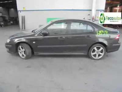 Vehicul casat SAAB 9-3 BERLINA 2.0 T Arc al anului 2004 alimentat G-B 207 L
