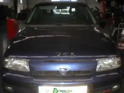Véhicule à la ferraille opel astra f berlina 16v gsi de l'année 1995 alimenté c20xe