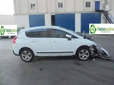 Sloopvoertuig peugeot 3008 monospace (0u_) 1.6 vti van het jaar 2013 aangedreven 5f01