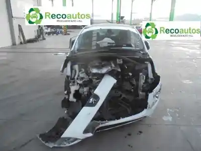 Sloopvoertuig peugeot 3008 monospace (0u_) 1.6 vti van het jaar 2013 aangedreven 5f01