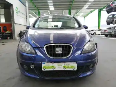 Vehicul casat seat                                               altea (5p1)                                                                                                                                                                                                                                                1.9 tdi                                                                                                                                                                                                                                                    al anului 2005 alimentat bkc