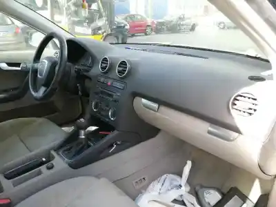 Veículo de Sucata audi a3 (8p) 2.0 tdi do ano 2004 alimentado bkd