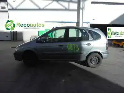 Здавання транспортного засобу renault megane i scenic (ja0) 1.6 року 1998 потужний k7m