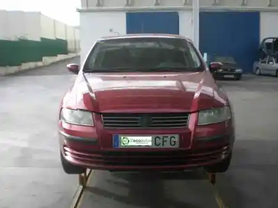 Veicolo di demolizione fiat stilo (192) 1.9 jtd cat dell'anno 2003 alimentato 192a1000
