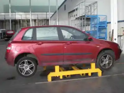 Veicolo di demolizione fiat stilo (192) 1.9 jtd cat dell'anno 2003 alimentato 192a1000