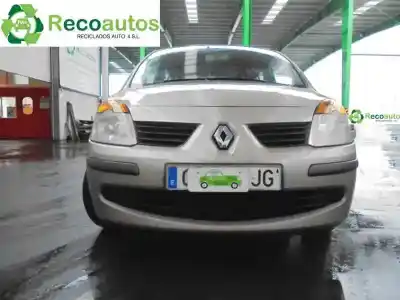 Sloopvoertuig renault modus 1.5 dci diesel van het jaar 2005 aangedreven k9kj750