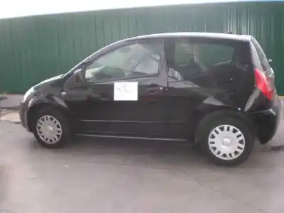Veículo de Sucata citroen c2 furio do ano 2004 alimentado hfxtu1jp