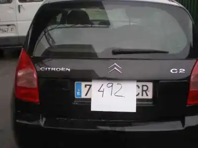 Veículo de Sucata citroen c2 furio do ano 2004 alimentado hfxtu1jp