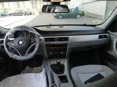 Veículo de Sucata bmw serie 3 touring (e91) 320d do ano 2008 alimentado n47d20a