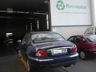 Veículo de Sucata jaguar x-type i (x400) 2.5 v6 a las 4 ruedas do ano 2004 alimentado g/xb