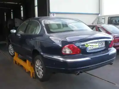 Veículo de Sucata jaguar x-type i (x400) 2.5 v6 a las 4 ruedas do ano 2004 alimentado g/xb