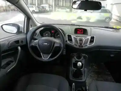 Здавання транспортного засобу ford fiesta (cb1) motor 1.6 ltr. - 70 kw tdci cat року 2010 потужний tzjb